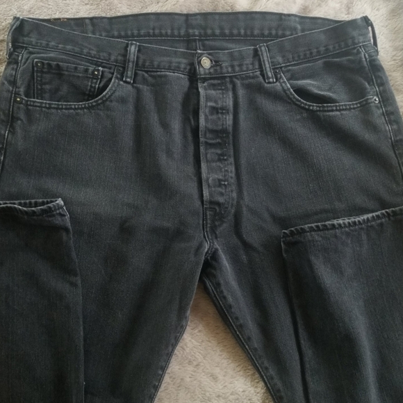 LEVI'S 501 BUTTON FLY STRAIGHT LEG BLACK EUC - Picture 2 of 8